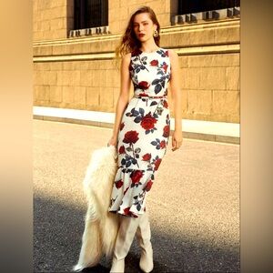 FORESTLiLY dress for women size 6 color trii red  white like new